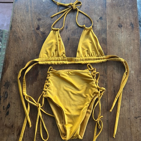 Yasmine Layani Costa Rica bikini - Mustard color - medium